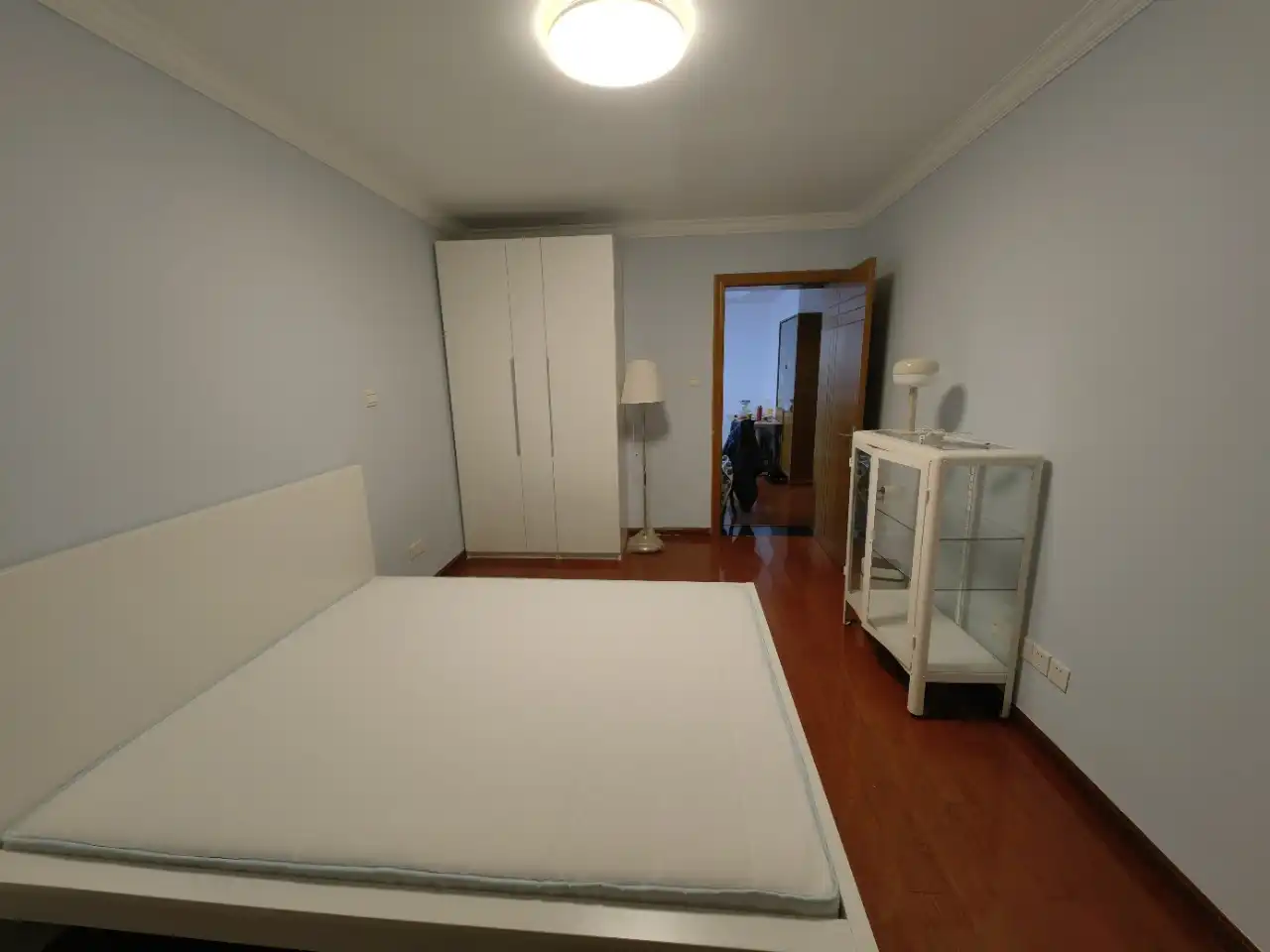 合租建华公寓·3室次卧