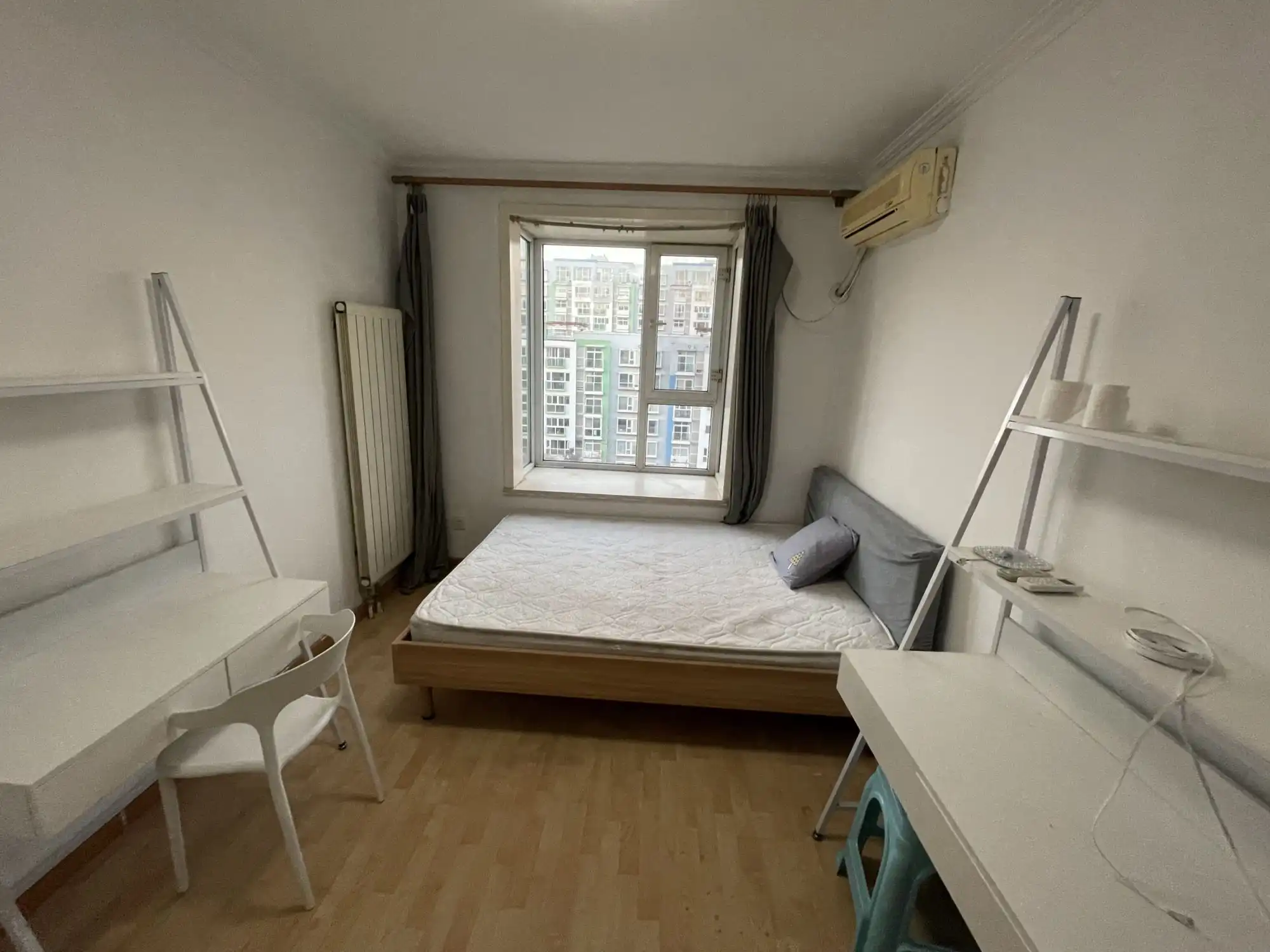  Shared rental of Beijing Youth City · 4-room second bedroom